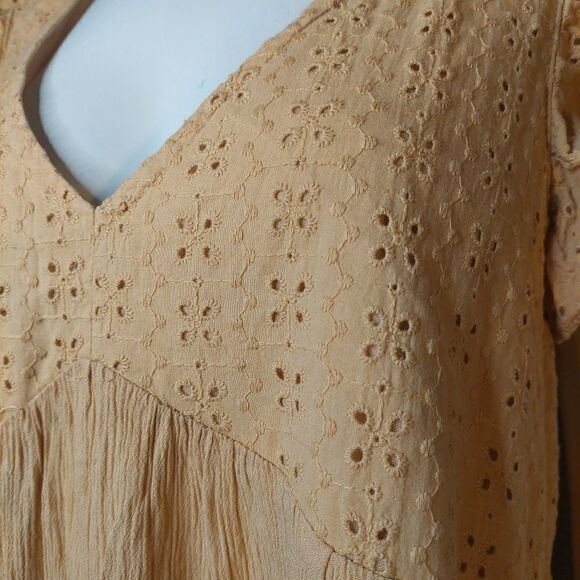 Women's Cream Ruffle Sleeve Dress - Picture 5 of 14